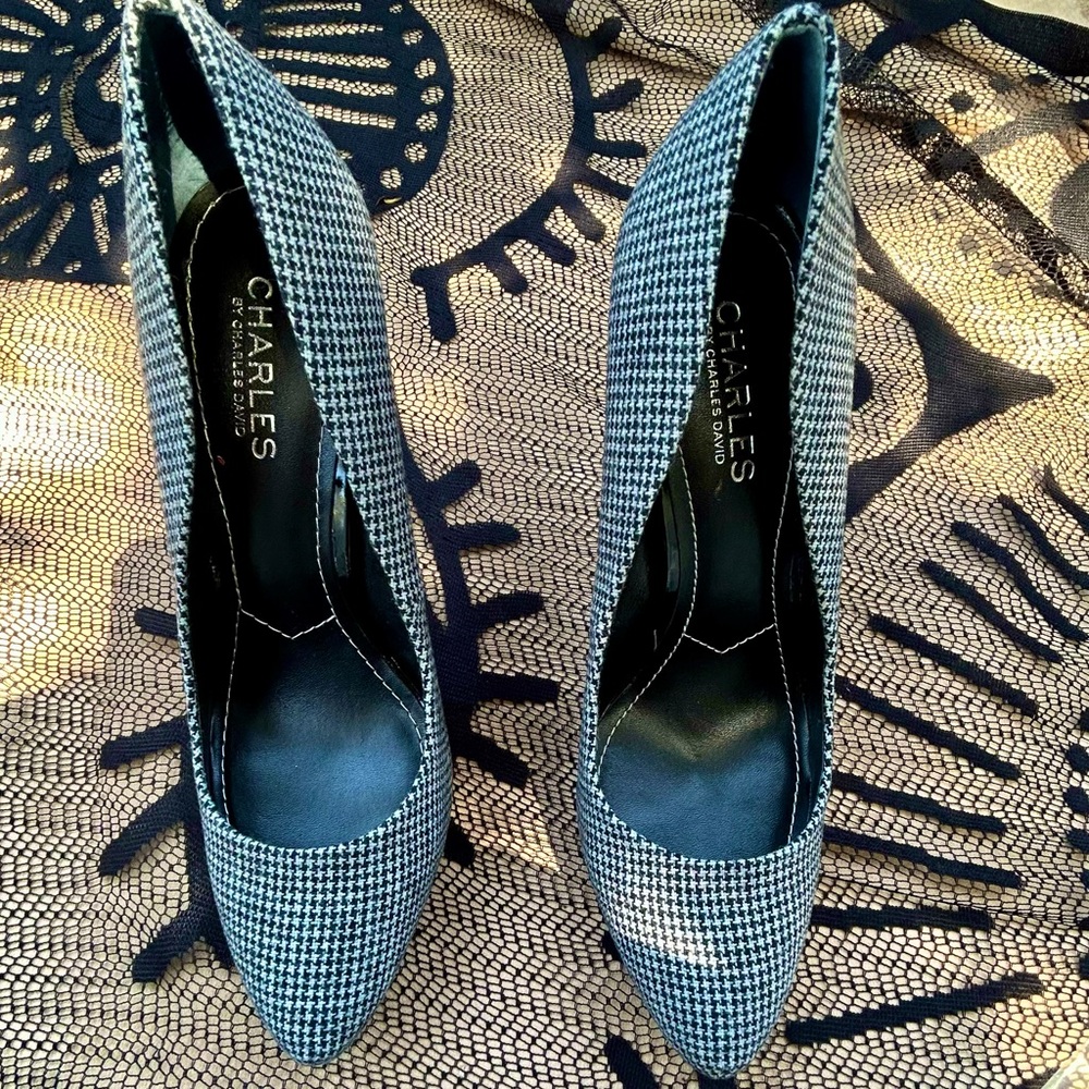Charles By Charles David Pact Black and White Plaid Pumps
$97